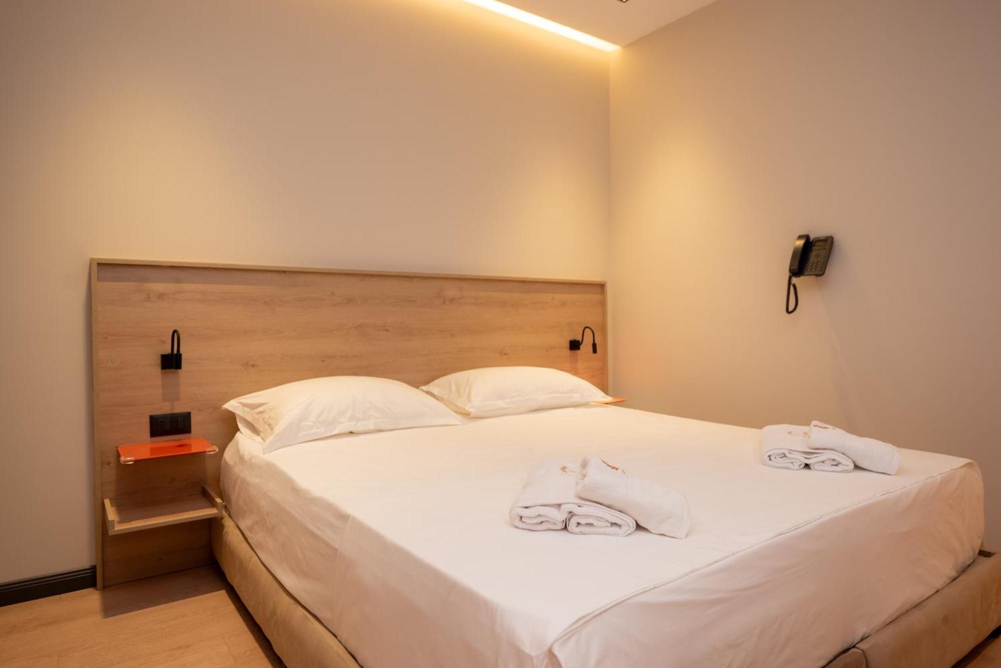 Calma Boutique Hotel Влёра Экстерьер фото