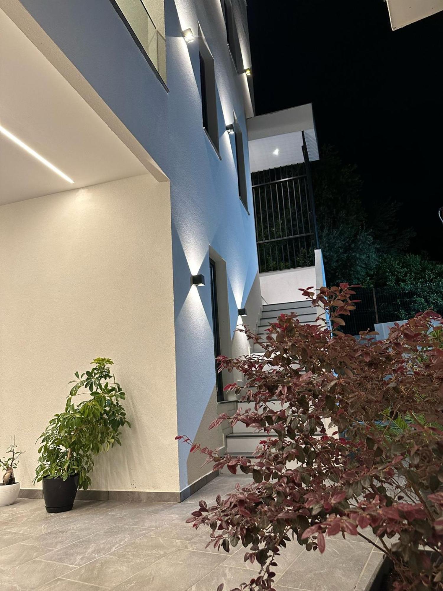 Calma Boutique Hotel Влёра Экстерьер фото